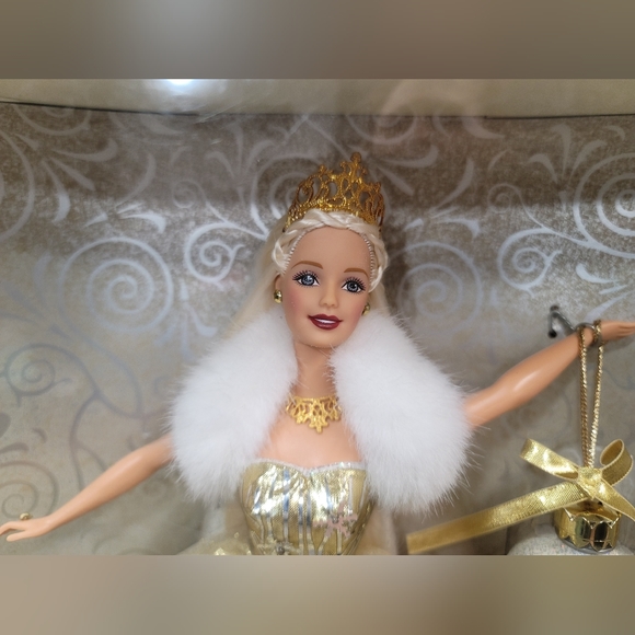2000 Celebration Special Edition Barbie NEW Millennium - Picture 2 of 7